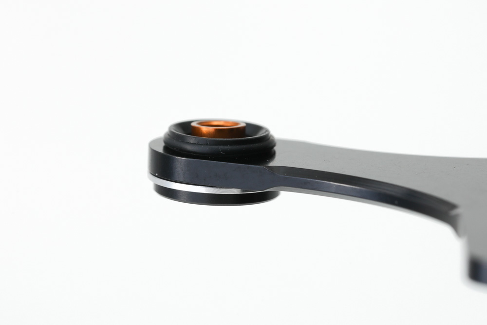 AK12シリーズ用アルミフロントサスアームセット