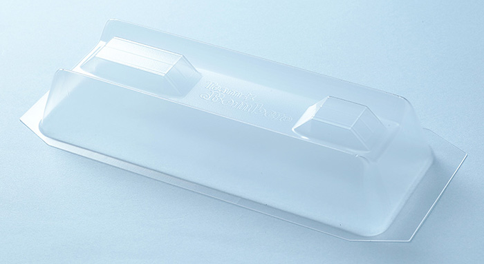 12分の1レーシング用ボディに最適な軽量エアロパーツが追加！